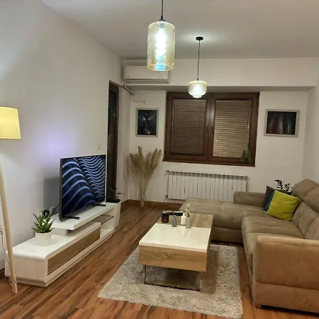 Cozy Place In Thebest Part Of Sk *